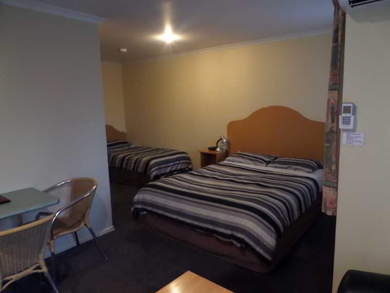 Sheffield Motor Inn Bagian luar foto