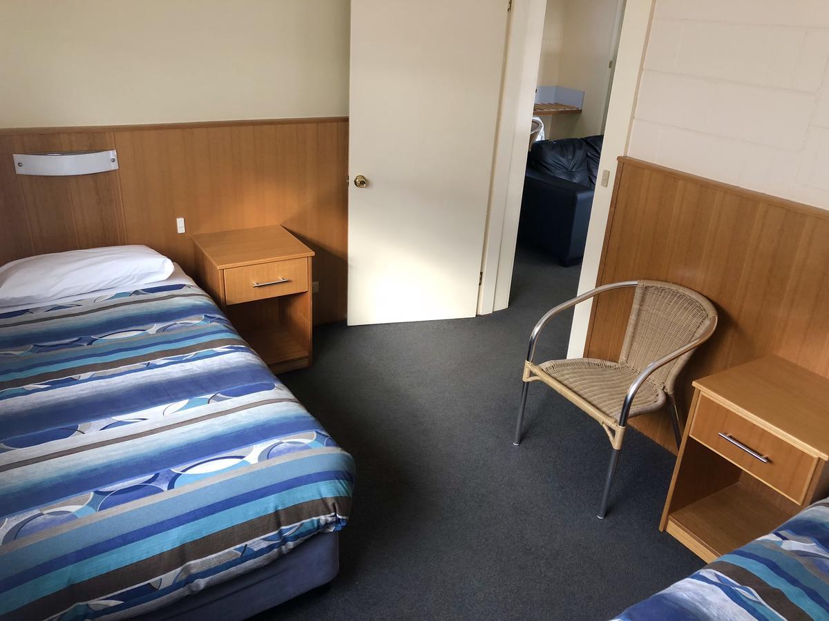 Sheffield Motor Inn Bagian luar foto
