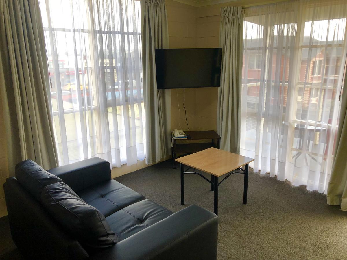 Sheffield Motor Inn Bagian luar foto