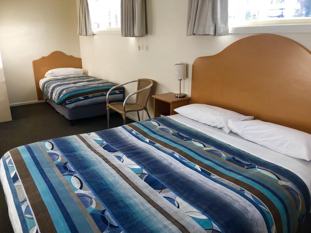 Sheffield Motor Inn Bagian luar foto
