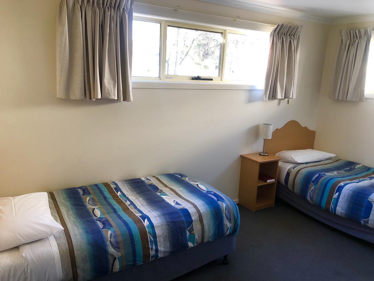 Sheffield Motor Inn Bagian luar foto